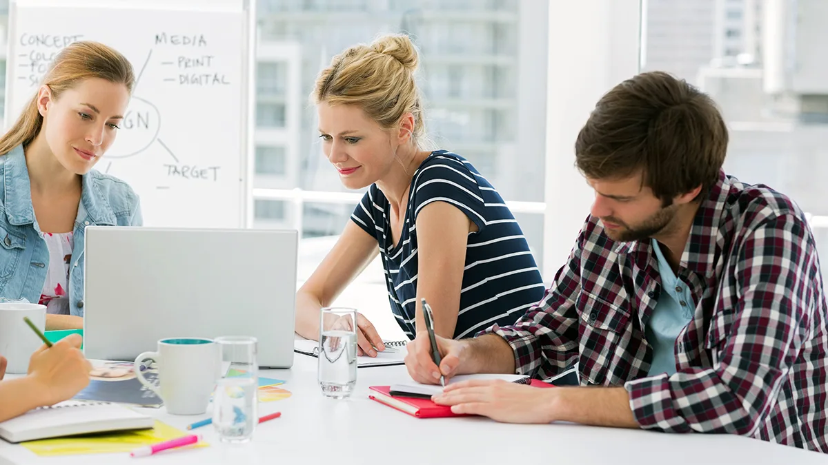 Cum să analizezi concurența SEO